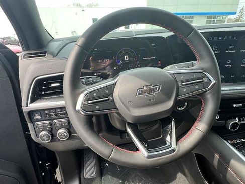 New 2026 Chevrolet Suburban RST w/ RST Capability Package AWD/4WD image 14