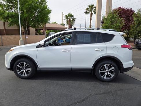 Used 2016 Toyota RAV4 XLE FWD image 6