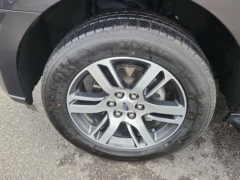 Used 2024 Ford Expedition Max Limited image 22