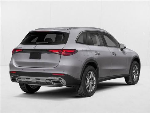 New 2027 Mercedes-Benz GLC 300 image 2