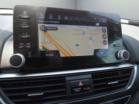 Used 2021 Honda Accord Touring image 18