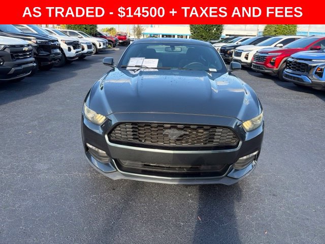 Used 2015 Ford Mustang Coupe RWD image 2