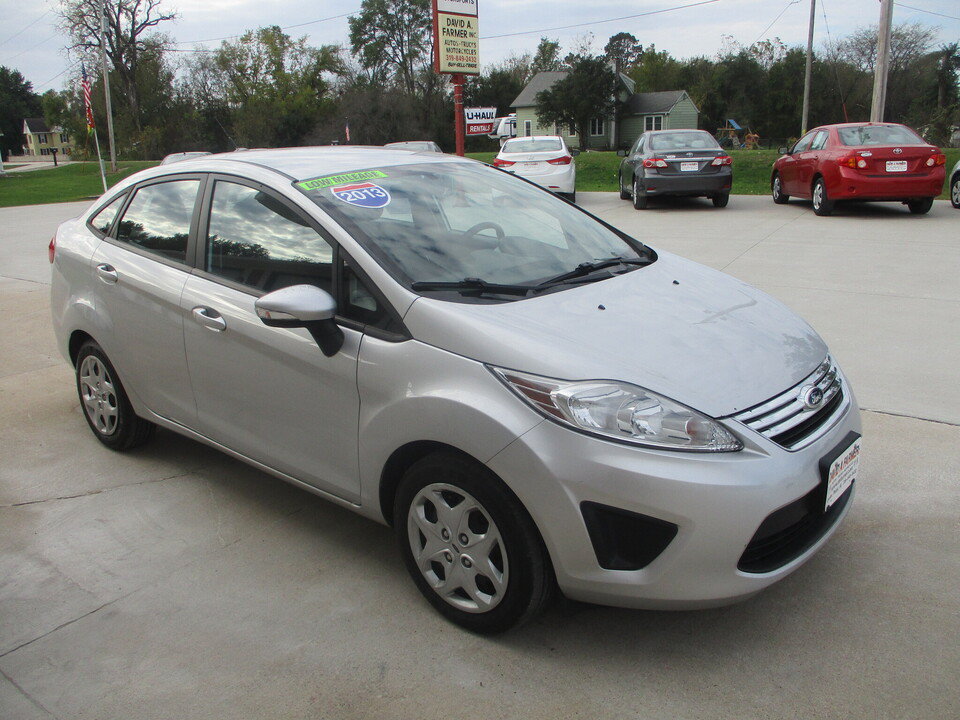 Used 2013 Ford Fiesta SE FWD image 17