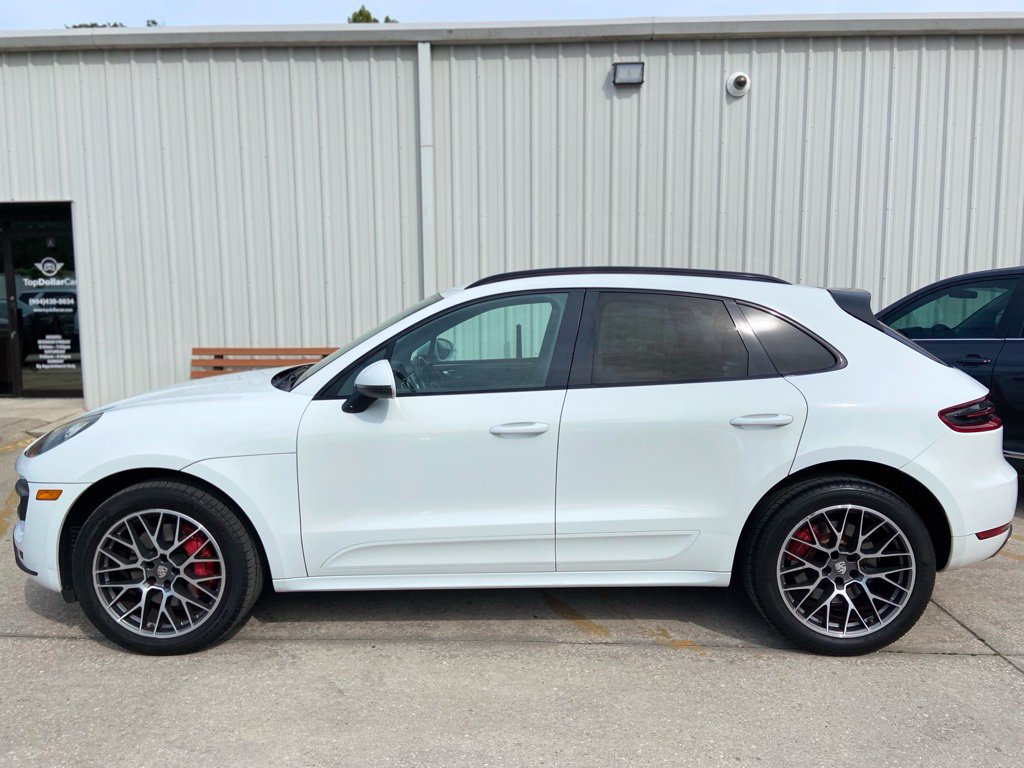 Used 2015 Porsche Macan Turbo AWD/4WD image 2