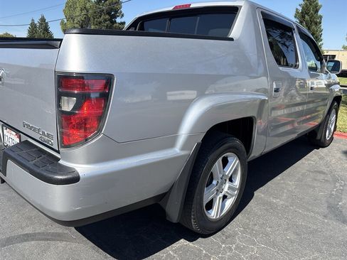 Used 2013 Honda Ridgeline RTL image 12