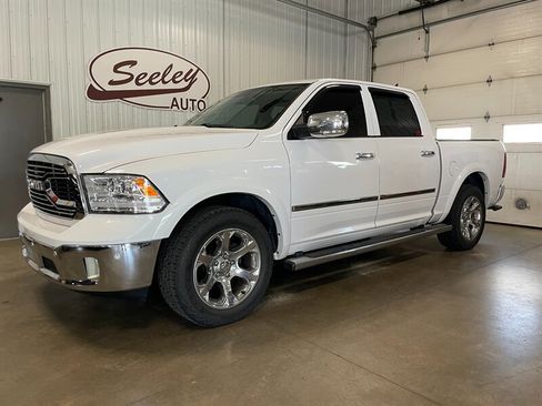 Used 2015 RAM 1500 Laramie w/ Convenience Group AWD/4WD image 1