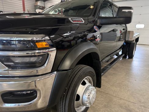 Used 2025 RAM 5500 Tradesman AWD/4WD image 37
