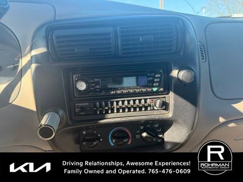 Used 1999 Ford Ranger XL image 11