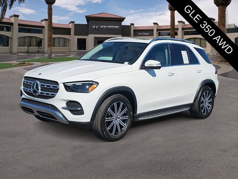 Used 2024 Mercedes-Benz GLE 350 4MATIC image 4