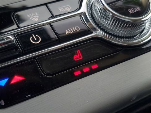 Used 2023 Lincoln Aviator AWD w/ Premium Package image 25