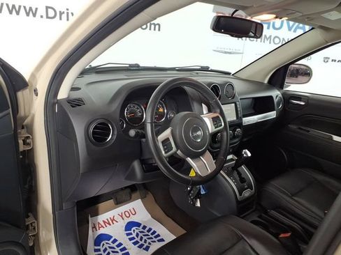 Used 2017 Jeep Compass High Altitude AWD/4WD image 13