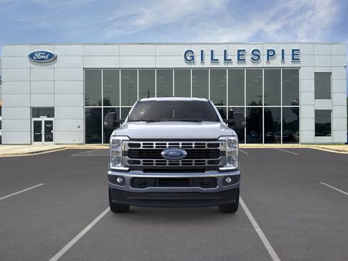 New 2026 Ford F250 XLT w/ FX4 Off-Road Package image 6