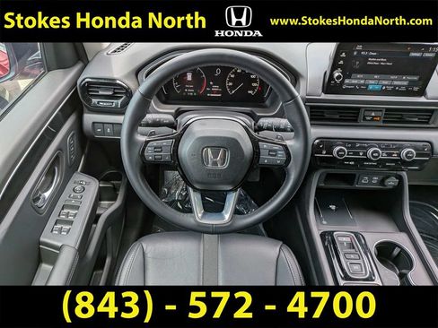 Certified 2025 Honda Pilot Touring image 21
