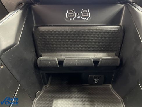 Used 2024 RAM 2500 Laramie w/ Night Edition image 24