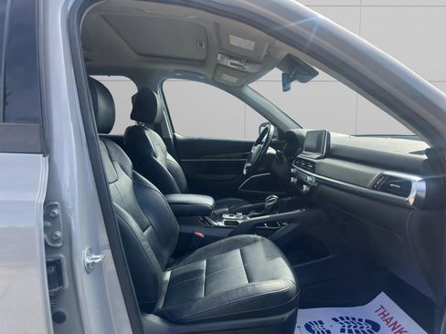 Used 2022 Kia Telluride EX w/ EX Premium Package AWD/4WD image 12