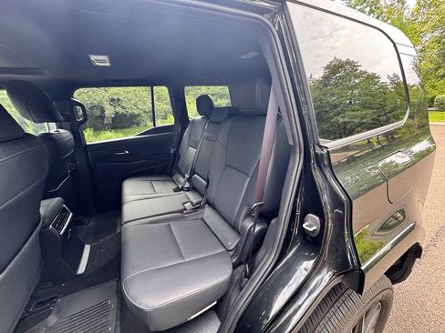 Used 2025 Lexus GX 550 w/ Accessory Package (2T) AWD/4WD image 10