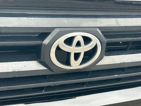 Used 2025 Toyota Tacoma SR RWD image 18