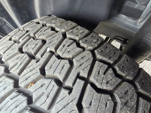 Used 2026 Ford Bronco Sport Badlands w/ Badlands Tech Package AWD/4WD image 11