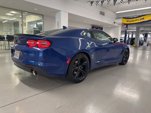 Used 2021 Chevrolet Camaro LT w/ RS Package image 4