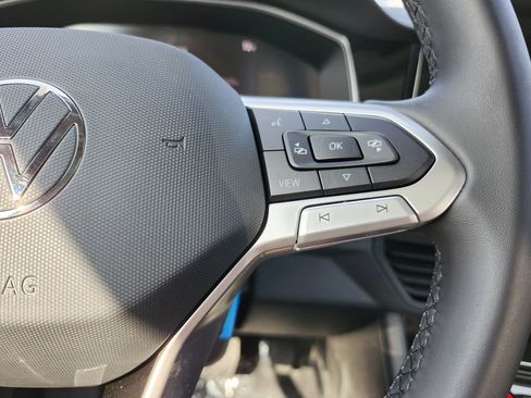 New 2025 Volkswagen Jetta SE image 13