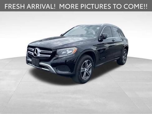 Used 2016 Mercedes-Benz GLC 300 4MATIC image 1