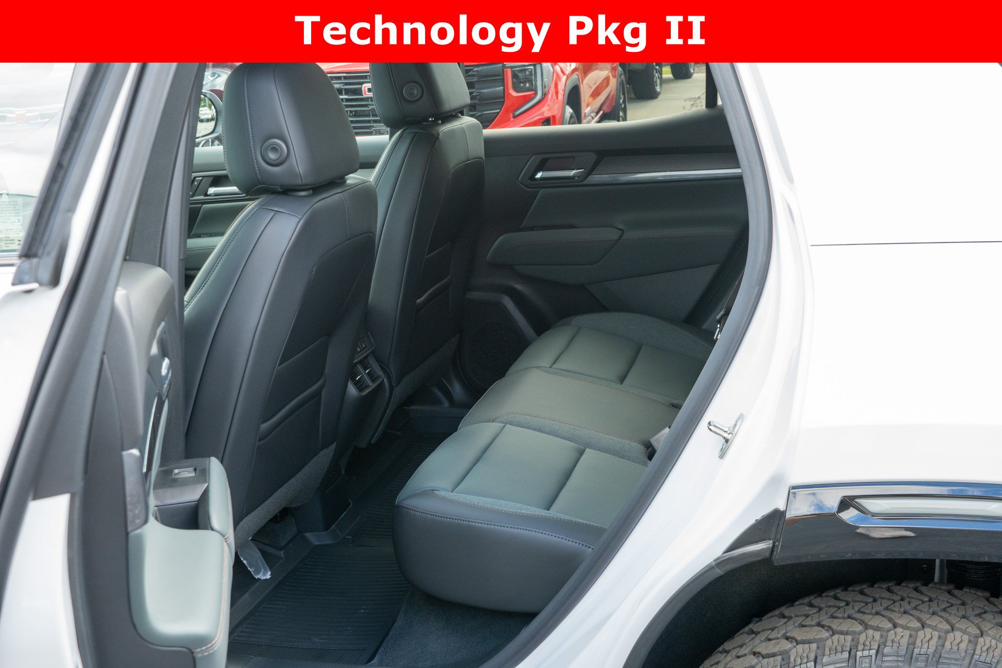 New 2027 GMC Terrain AT4 w/ Convenience Package III AWD/4WD image 30