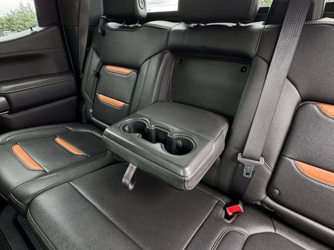 Used 2022 GMC Sierra 1500 AT4 w/ AT4 Premium Package AWD/4WD image 25