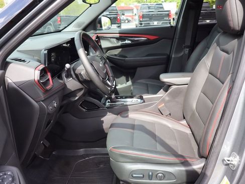 Used 2024 Chevrolet TrailBlazer RS AWD/4WD image 4