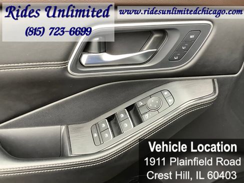 Used 2023 Nissan Rogue Platinum w/ Platinum Premium Package image 15