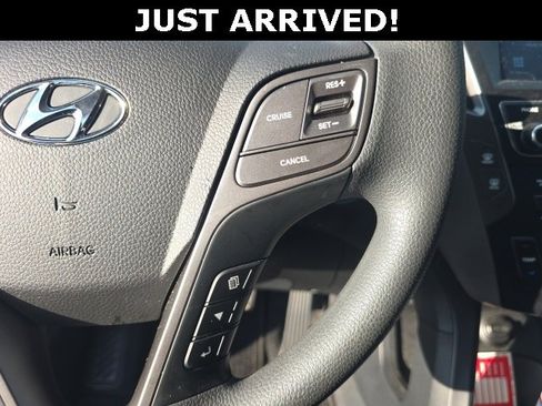 Used 2018 Hyundai Santa Fe Sport w/ 2.4L Value Package 02 image 13