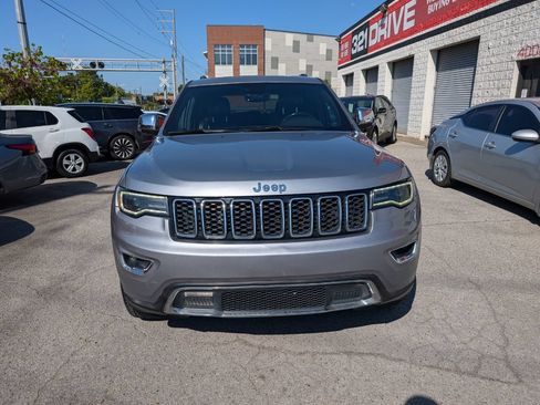 Used 2018 Jeep Grand Cherokee Limited w/ Luxury Group II RWD image 4