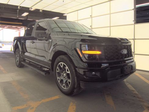 Used 2025 Ford F150 STX w/ Equipment Group 200A RWD image 2