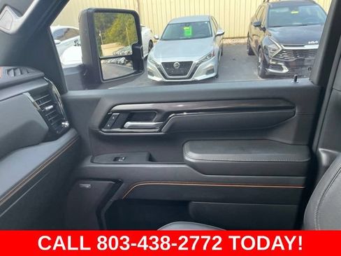 Used 2025 GMC Sierra 2500 AT4 w/ Max Trailering Package AWD/4WD image 28