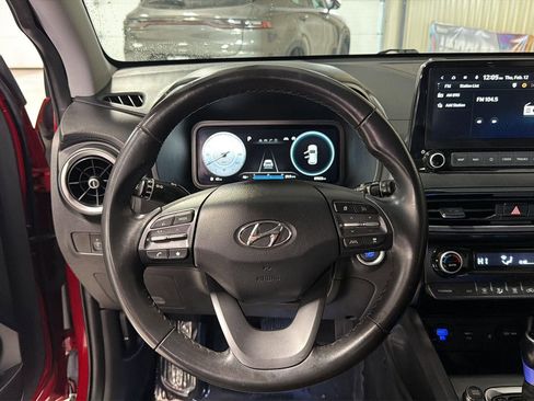 Used 2022 Hyundai Kona Limited image 17