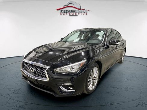 Used 2022 INFINITI Q50 Luxe w/ Cargo Package RWD image 4