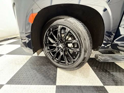 Used 2023 Cadillac Escalade Sport image 12