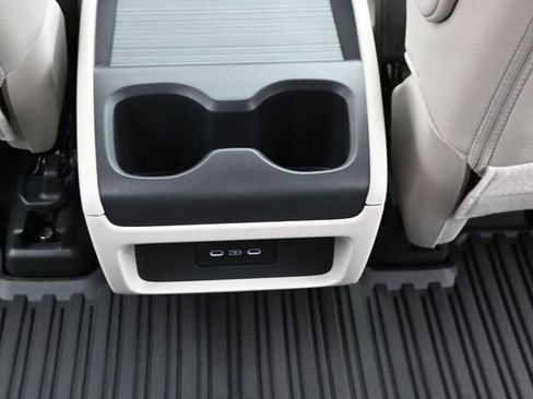 New 2026 Honda Odyssey EX-L image 13