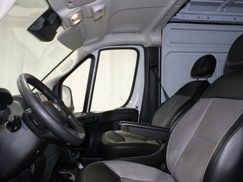 Used 2023 RAM ProMaster 2500 FWD image 17