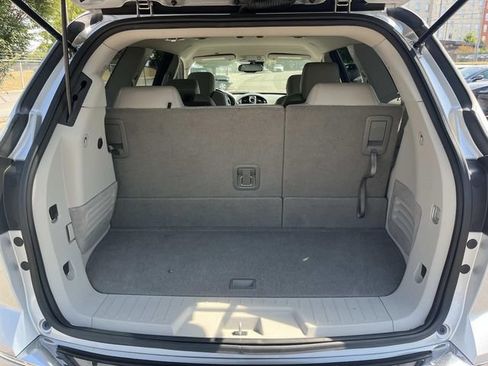 Used 2016 Buick Enclave Leather FWD image 25