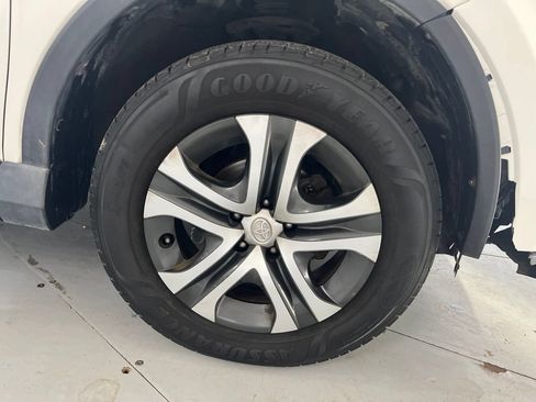 Used 2017 Toyota RAV4 LE w/ All Weather Liner Package FWD image 18