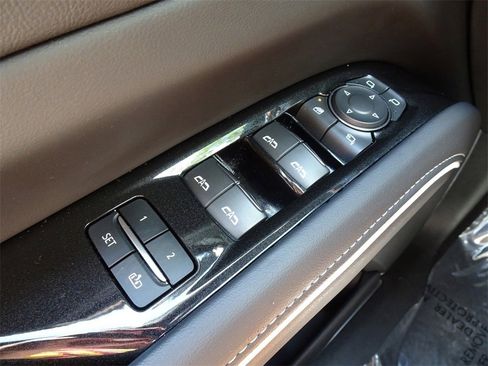 Certified 2024 Cadillac Escalade Sport w/ Touring Package image 22