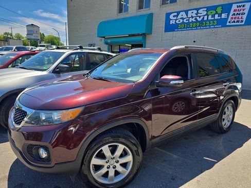 Used 2012 Kia Sorento LX w/ Convenience Pkg FWD image 5