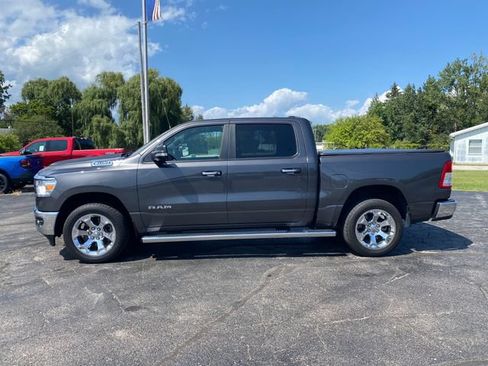 Used 2019 RAM 1500 Big Horn AWD/4WD image 3