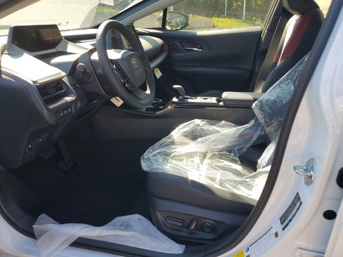 New 2026 Toyota Prius Plug-In Hybrid image 16