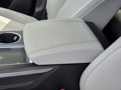 Used 2024 Acura MDX FWD w/ Technology Package image 8