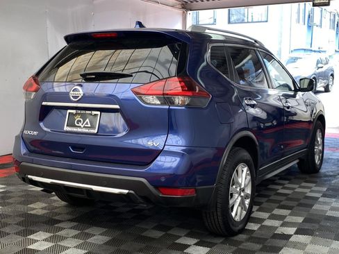 Used 2020 Nissan Rogue SV FWD image 6