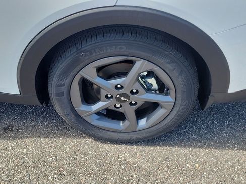 New 2026 Kia K4 FWD image 35