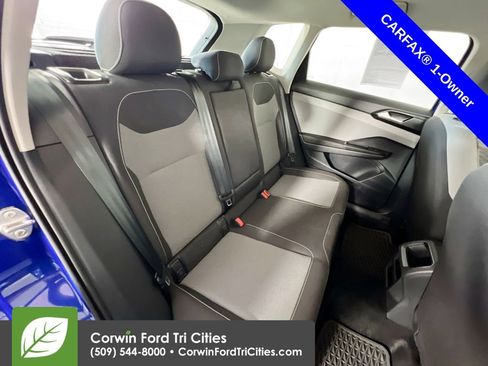 Used 2023 Volkswagen Taos S FWD image 17