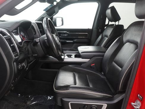 Used 2022 RAM 1500 Laramie w/ Sport Appearance Package image 18