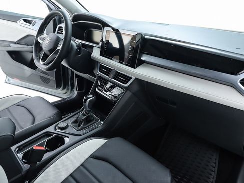 New 2025 Volkswagen Taos SEL image 72